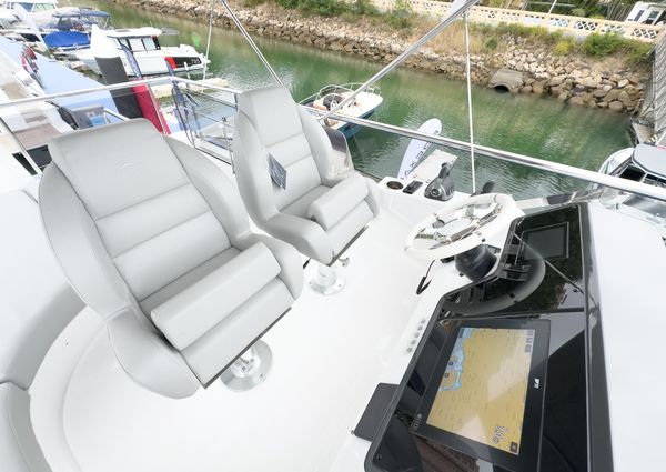 Azimut S6 image