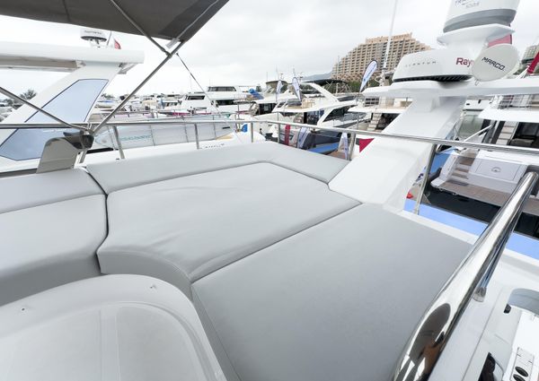 Azimut S6 image