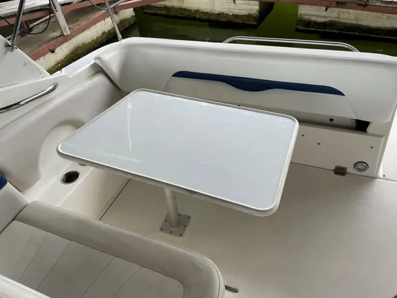 Chaparral Signature 280 image