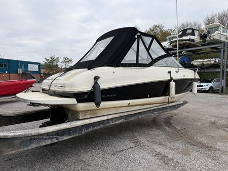 Bayliner 702 image