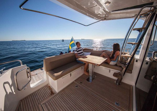 Nimbus 405-FLYBRIDGE image