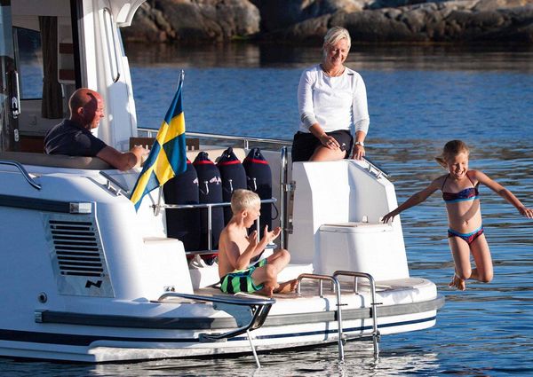 Nimbus 305-COUPE image