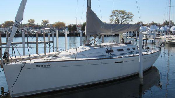 Beneteau 40.7 