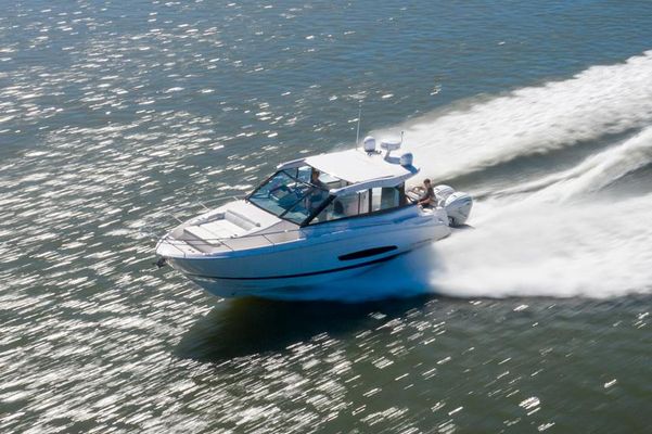 Regal 36 XO - main image