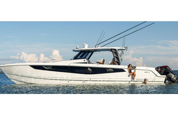 2026 Aquila 47 Molokai