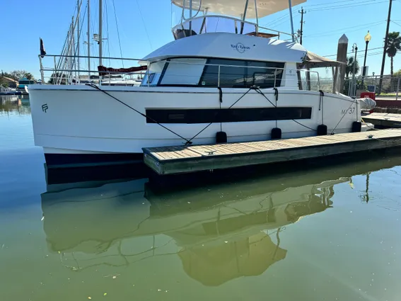 Fountaine Pajot MY 37 image