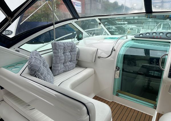 Fairline TARGA-28 image