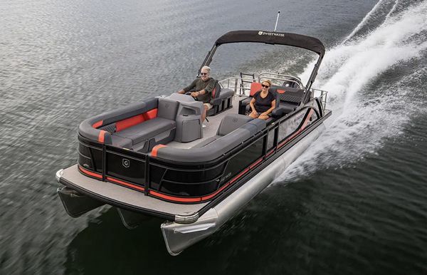 2025 Godfrey Sweetwater Lounge