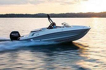 Bayliner VR5 Bowrider OB - main image