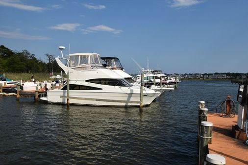 Carver 33 Super Sport image