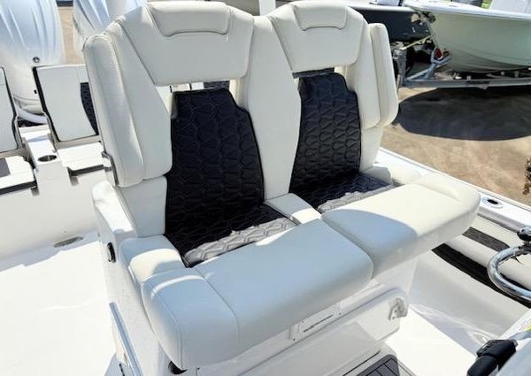 Tidewater 2700-CAROLINA-BAY image