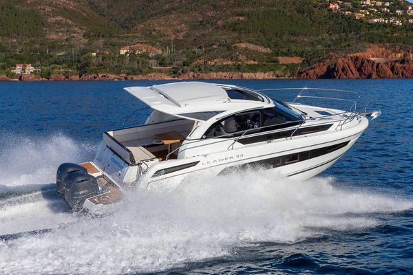 Jeanneau Leader 33 OB - main image