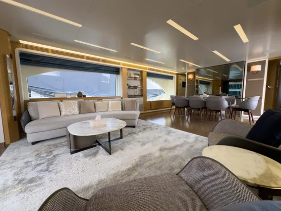 Azimut GRANDE-100 image