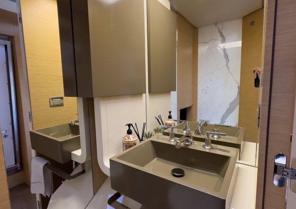 Azimut 100-GRANDE image