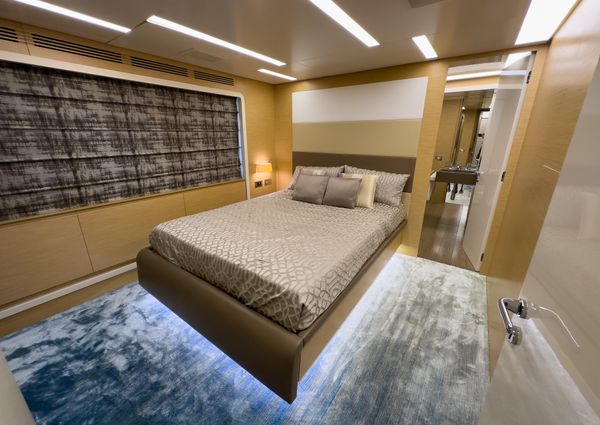 Azimut 100-GRANDE image