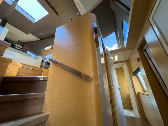 Azimut GRANDE-100 image