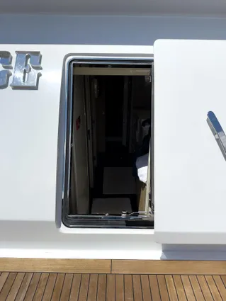 Azimut GRANDE-100 image