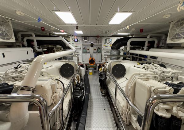 Azimut 100-GRANDE image