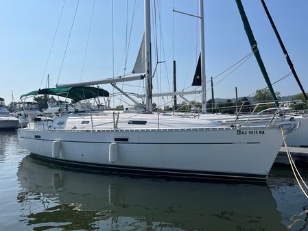 Beneteau 331 image