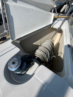 Beneteau 331 image