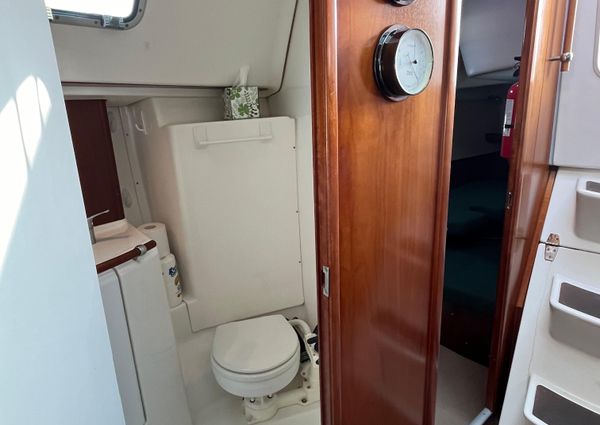 Beneteau 331 image