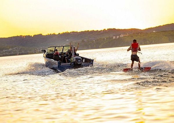 Lowe FISH-SKI-1875 image