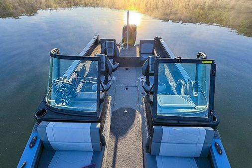 Lowe FISH-SKI-1875 image