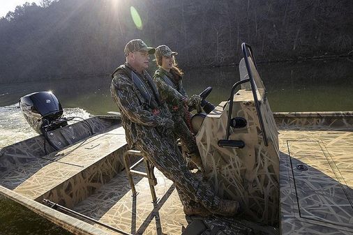 Lowe ROUGHNECK-1870-PATHFINDER image