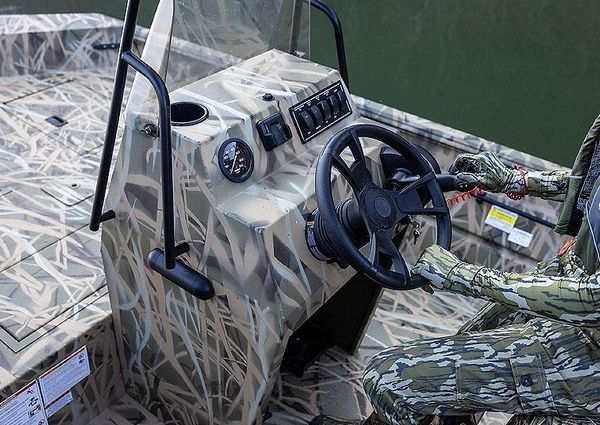 Lowe ROUGHNECK-1870-PATHFINDER image