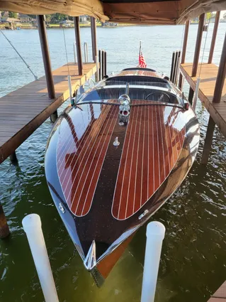 Hugh Saint Shearliner 27 image