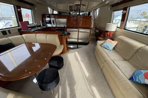 Carver 56 Voyager image