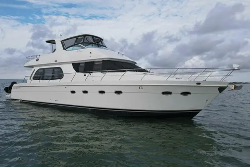 Carver 56 Voyager image