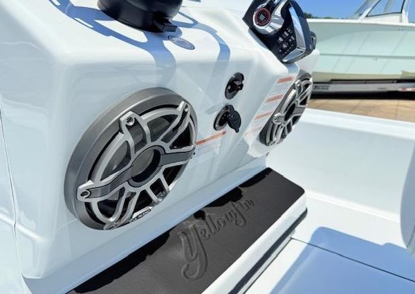 Yellowfin 24-BAY-CE image