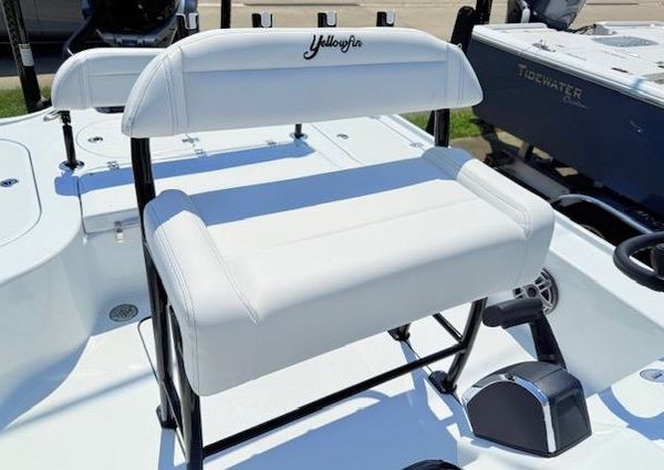 Yellowfin 24-BAY-CE image