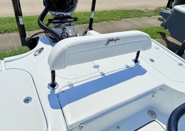 Yellowfin 24-BAY-CE image