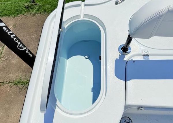 Yellowfin 24-BAY-CE image