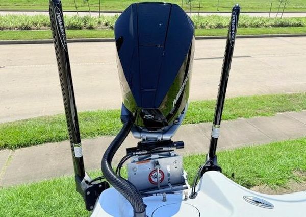 Yellowfin 24-BAY-CE image