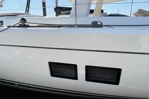 Hanse 548 image