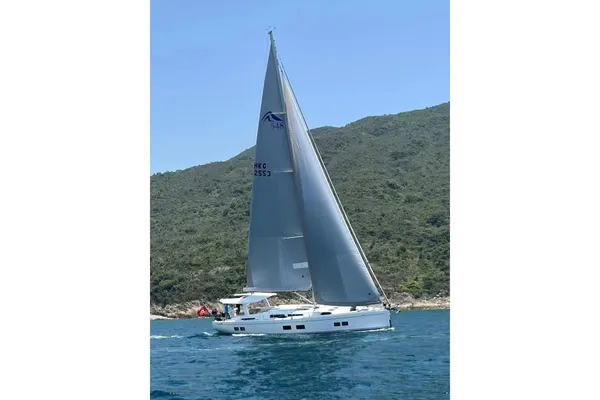 Hanse 548 image