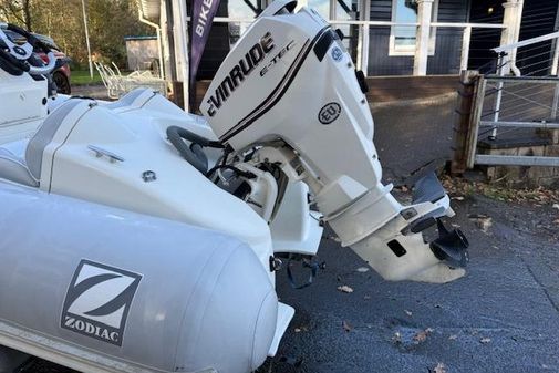 Zodiac YACHTLINE-340DL image