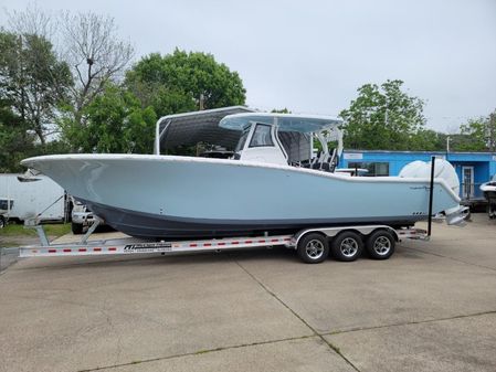 Tidewater 320 CC Adventure image