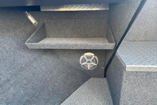 Thunder-jet 185-LUXOR image