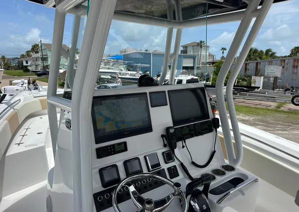 Cape Horn 32xs image