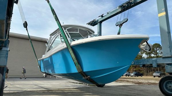 Albemarle 27 Dual Console