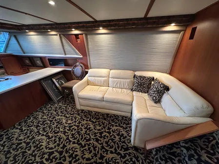 Carver 42 Aft Cabin Motor Yacht image
