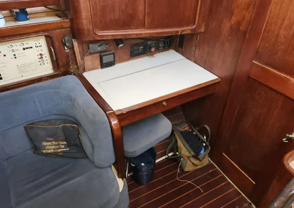 Catalina Morgan 381 image