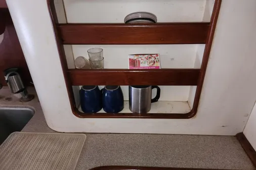 Catalina Morgan 381 image