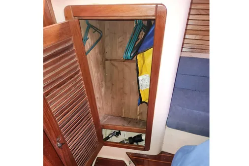 Catalina Morgan 381 image