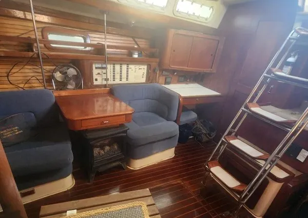 Catalina Morgan 381 image