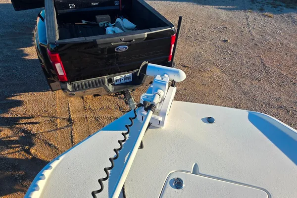 NauticStar 231 Angler image